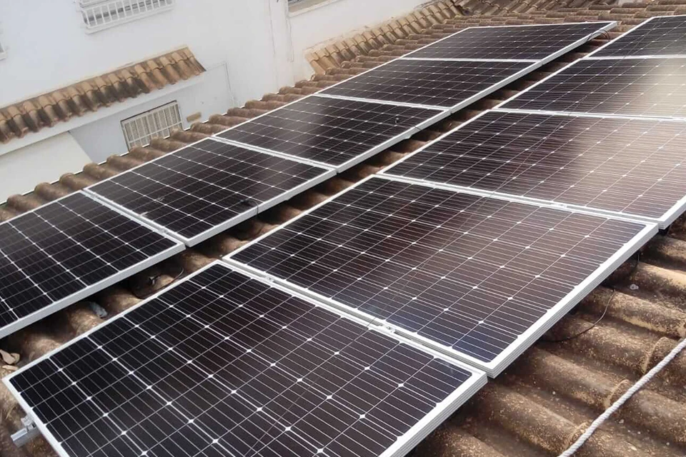 El rendimiento de las placas solares