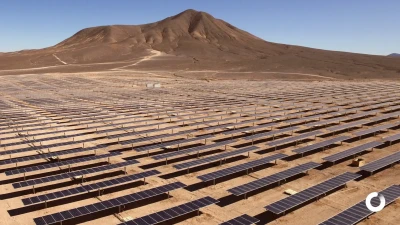 El uso de placas solares en campos de refugiados en Siria